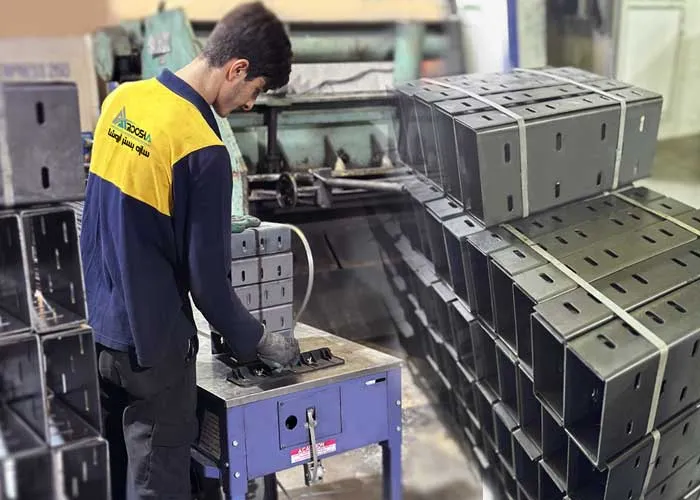 تفاوت وال پست و میلگرد بستر